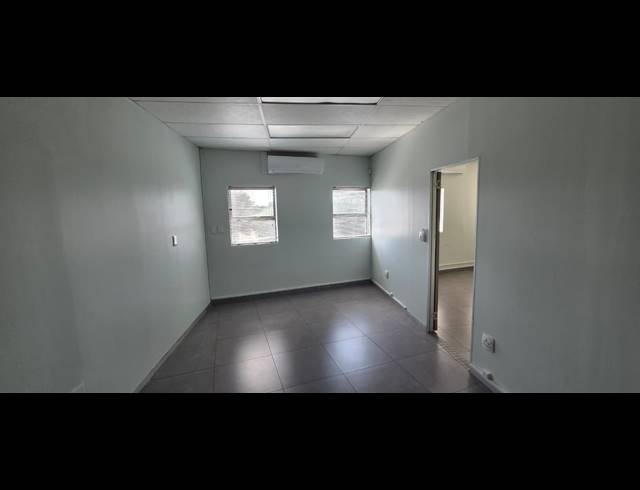 143M² OFFICE TO LET IN SONHEUWEL